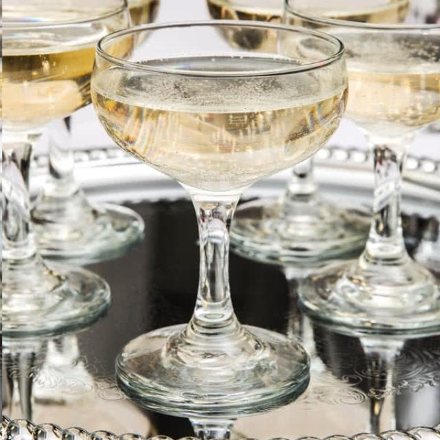 Where to find Glassware Champagne 5.5oz in Omaha